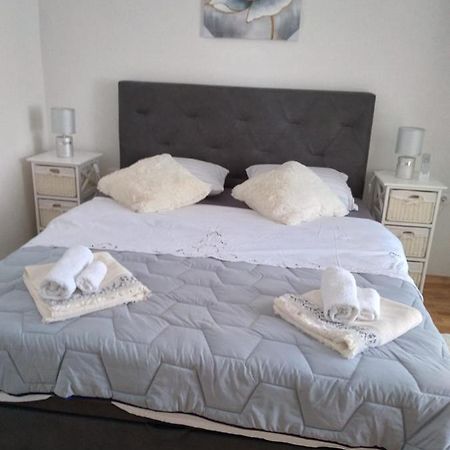 Appartamento Romance Podstrana Esterno foto